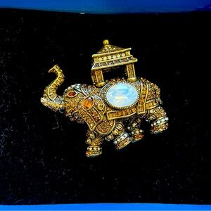 Heidi Daus Elephant Brooch Pin,